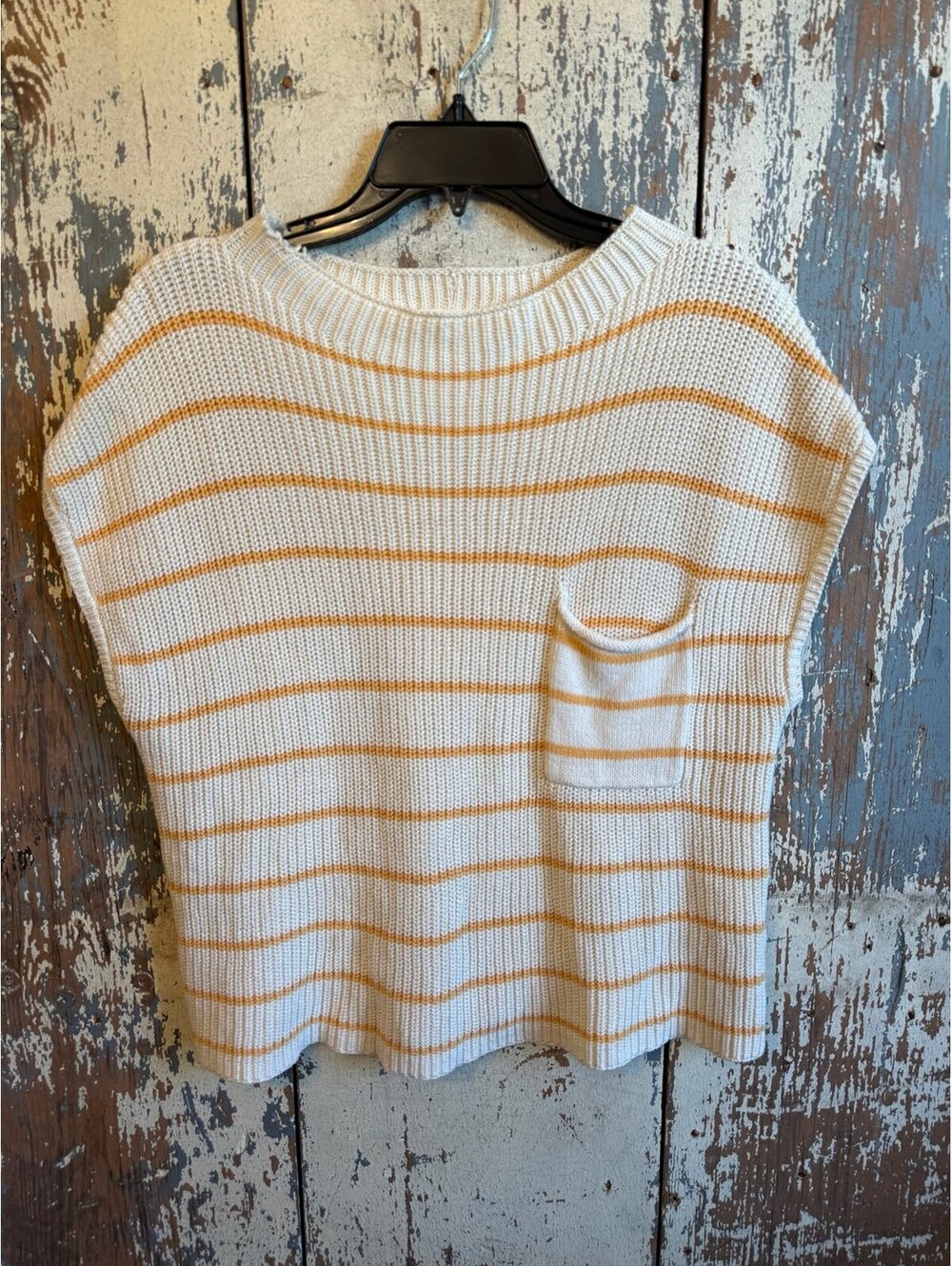 By Together cream yellow knit short sleeve sweater with chest pocket, size Small